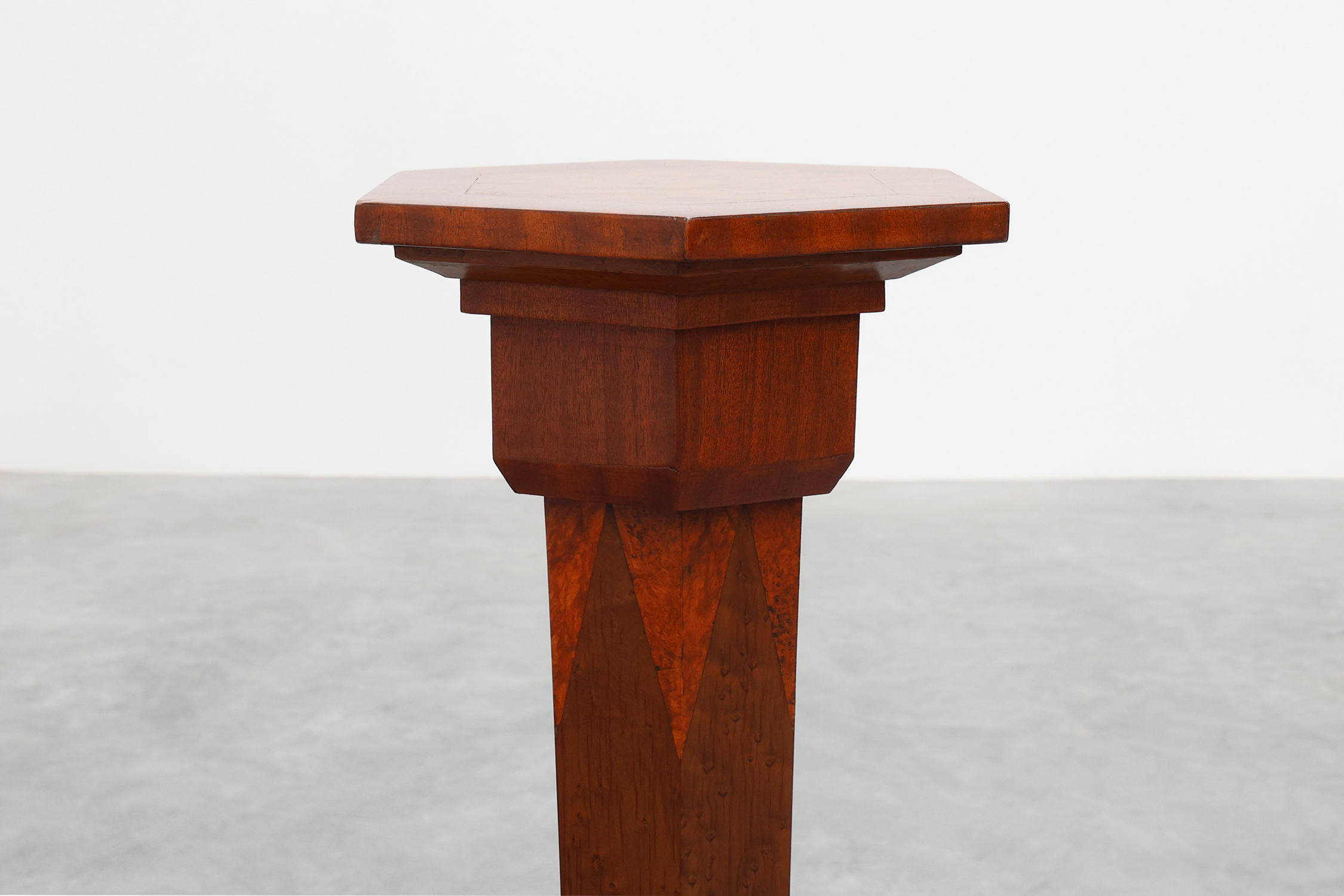 French Burl & Oak Art Deco Console, 1925thumbnail